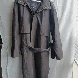 London Fog Black Men’s Trench Coat 44R (Gabardina)